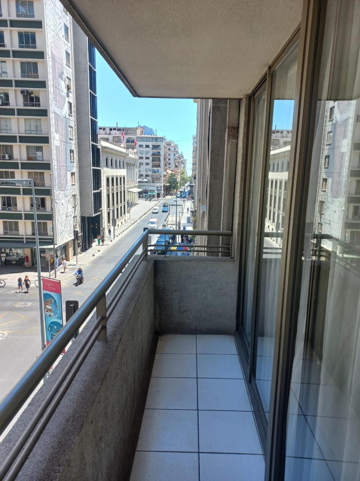 Apart Hotel Agustinas Plaza Santiago Exterior photo