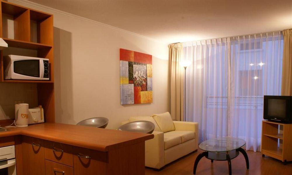 Apart Hotel Agustinas Plaza Santiago Exterior photo
